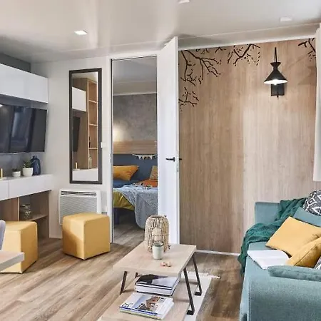 Campsite Country Park La Chapelle - Site Officiel - Next To Disneyland Paris Crecy-la-Chapelle